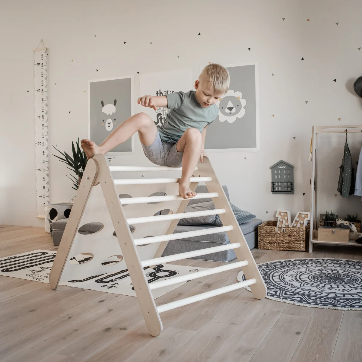2-in-1 Climbing Triangle, Two Slope Heights, photo 4