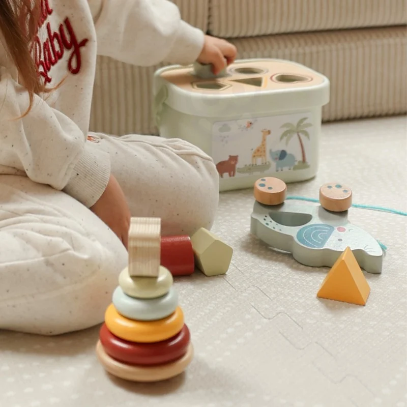 3-in-1 Toy Box with Sorter and Pyramid, photo 3