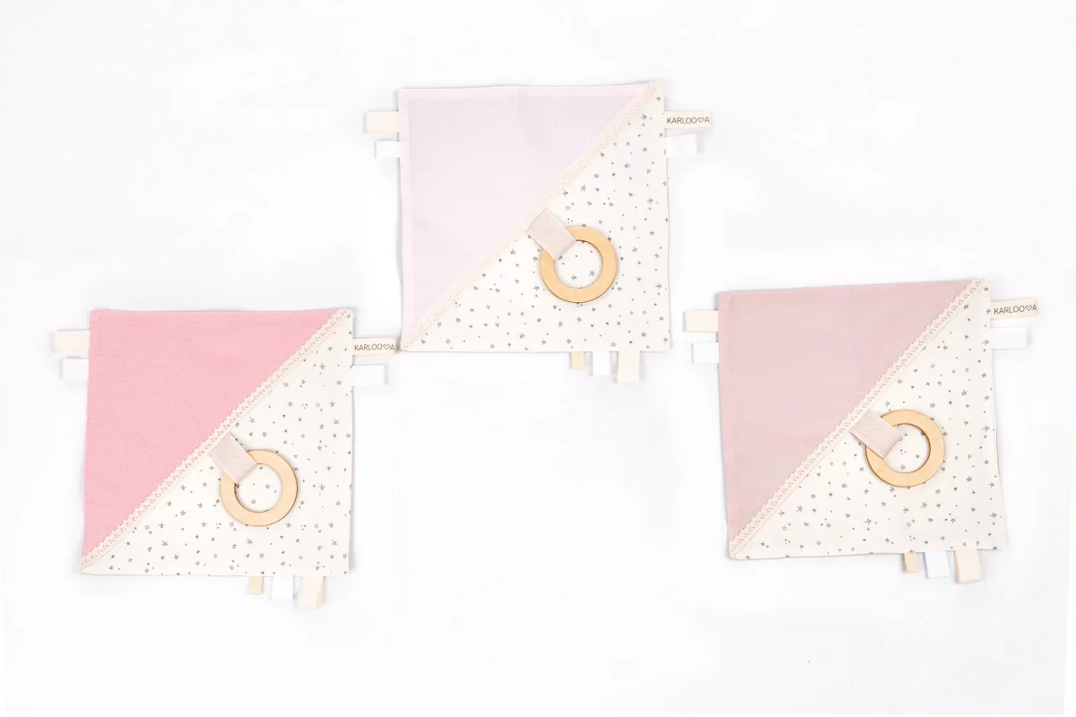 Baby Gift Set: Comforter and Jingling Wand — Pink