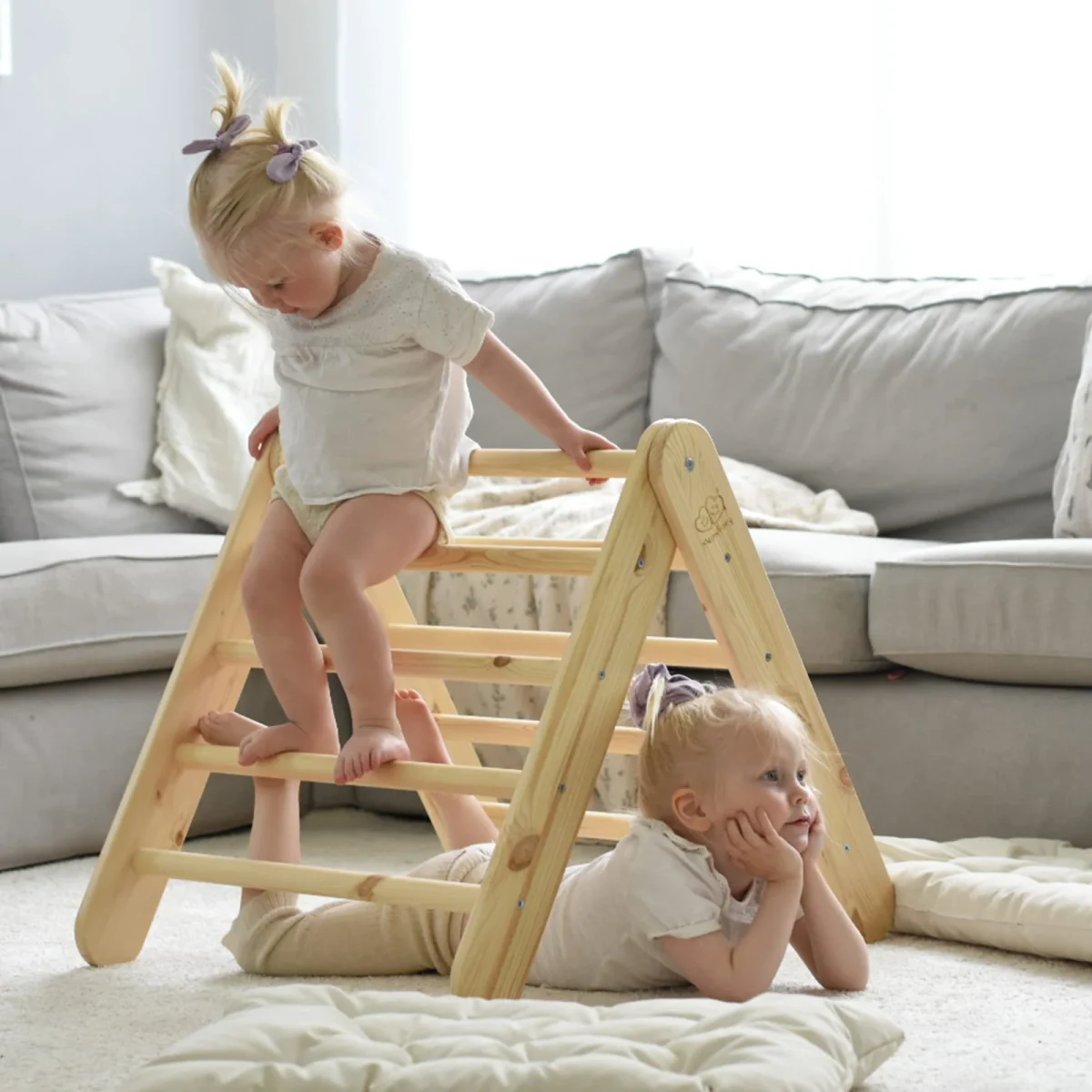 Large Wooden Pikler Ladder, photo 10
