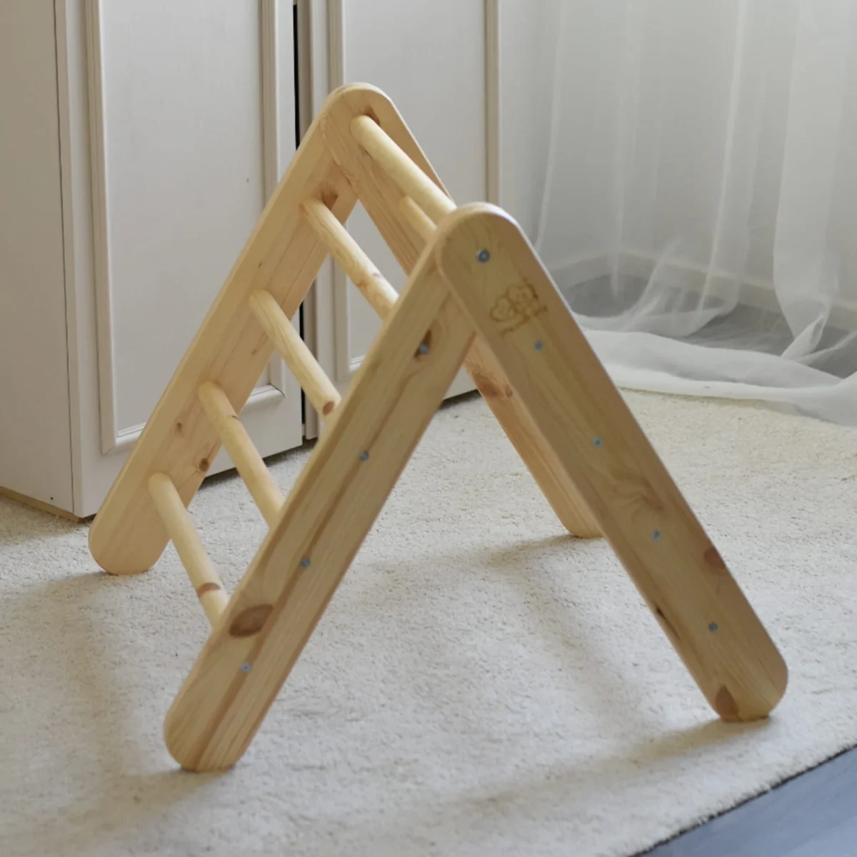 Large Wooden Pikler Ladder, photo 13