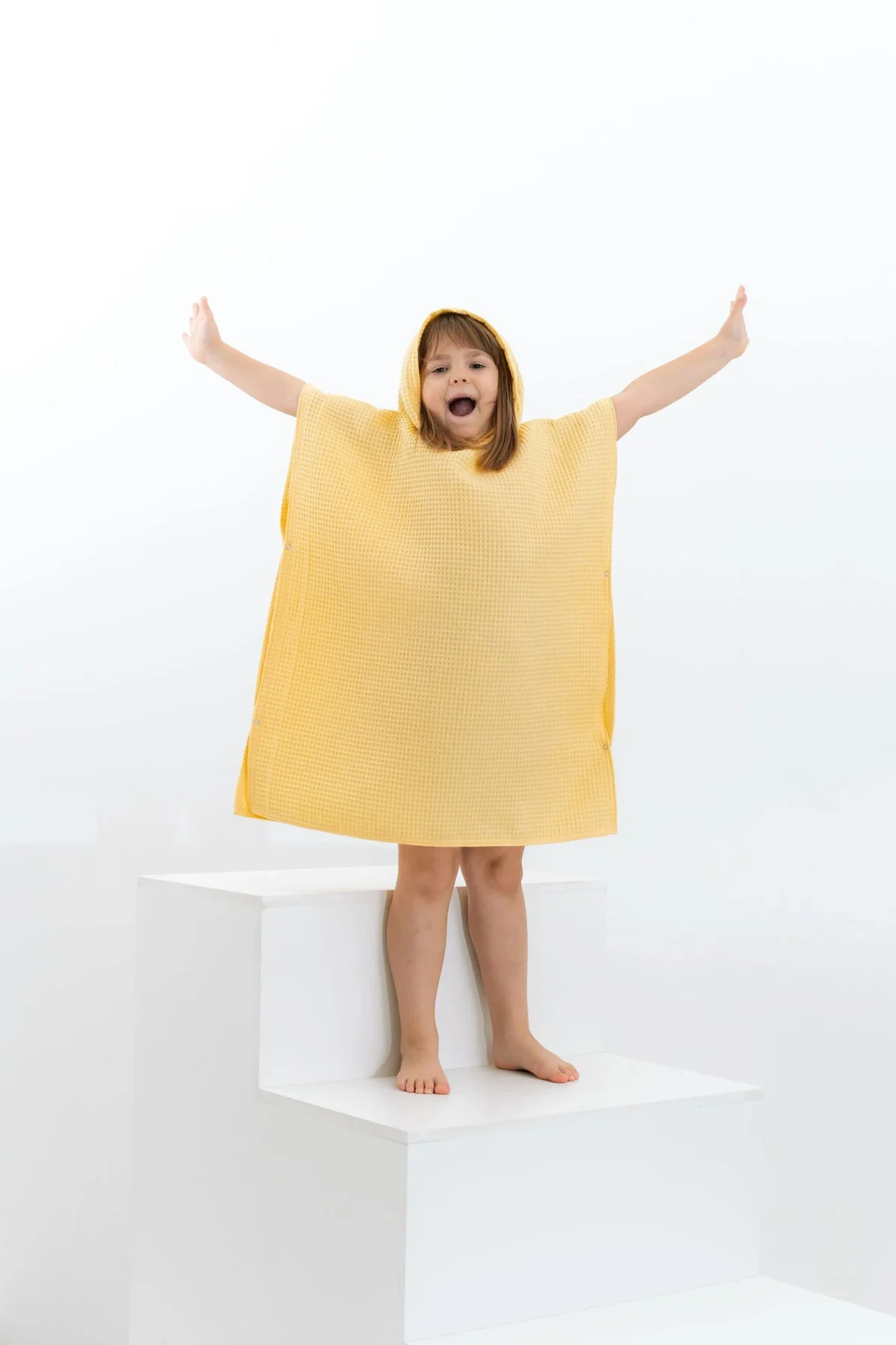 Hooded Towel Poncho, Waffle Cotton — Yellow