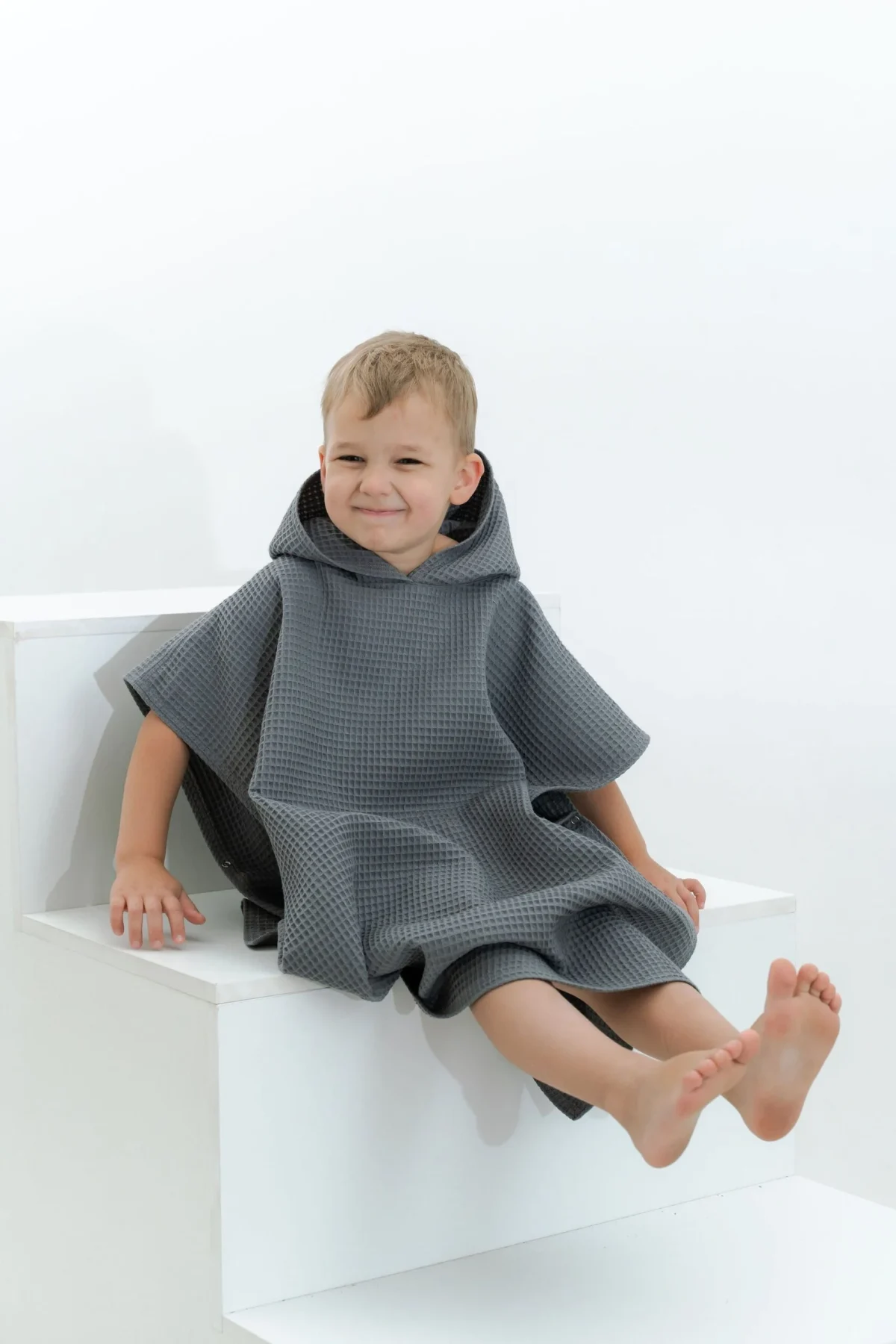 Hooded Towel Poncho, Waffle Cotton — Grey