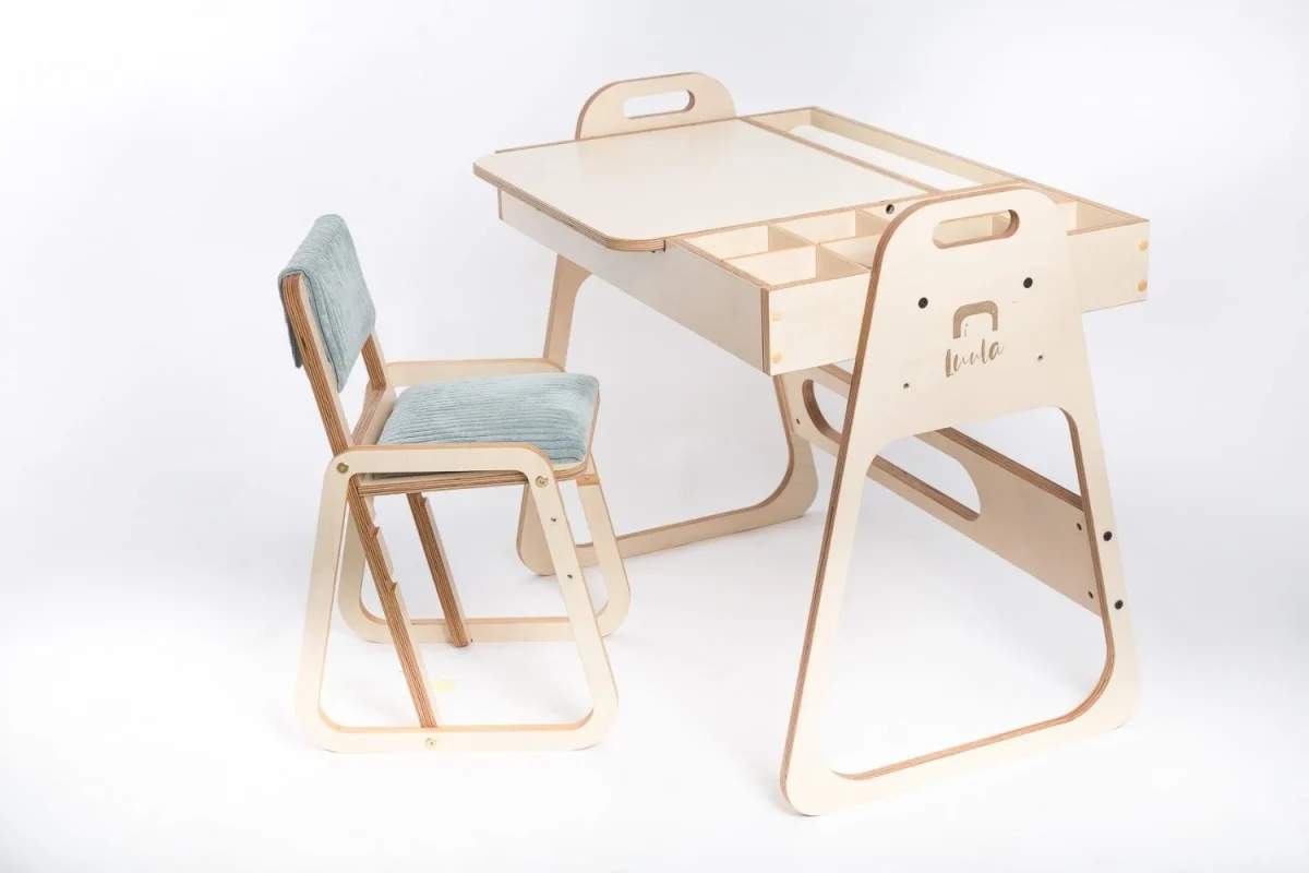 Luula Julle — Adjustable Children Montessori Table and Chair Set
