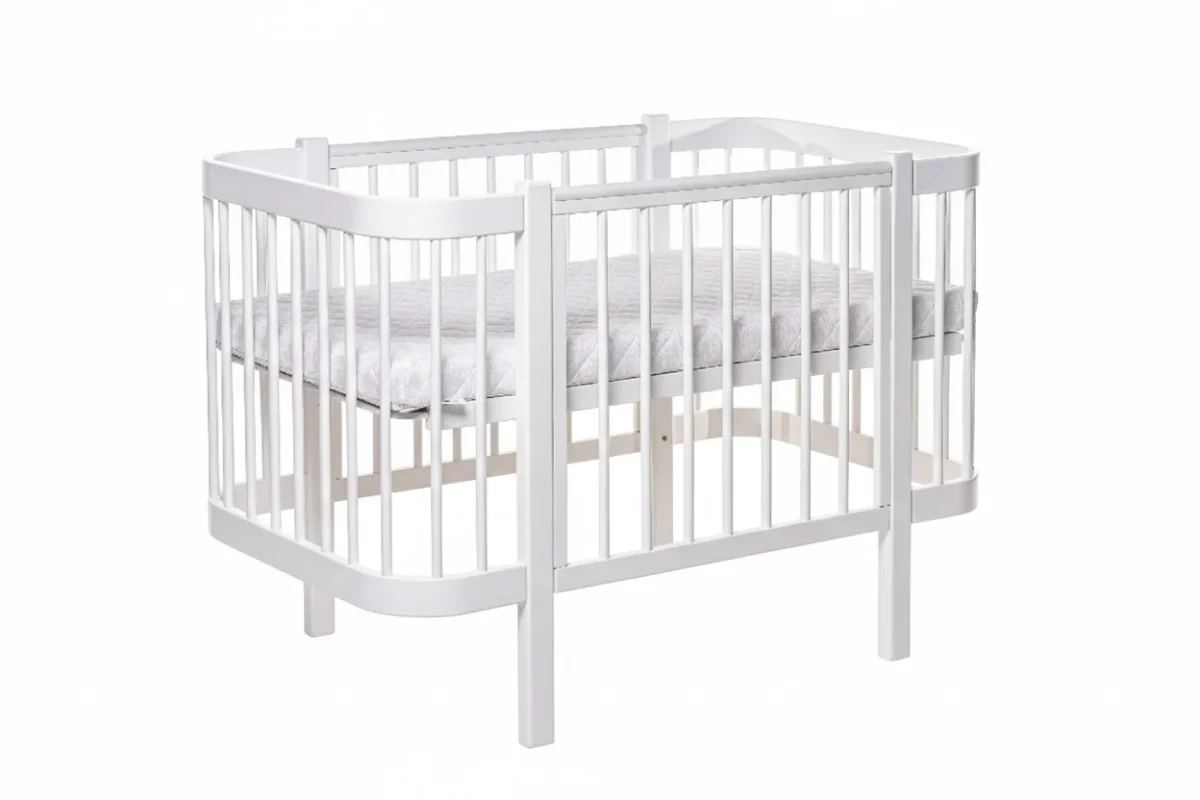 KOTTO ELIN — Beech Crib with Removable Side Panel