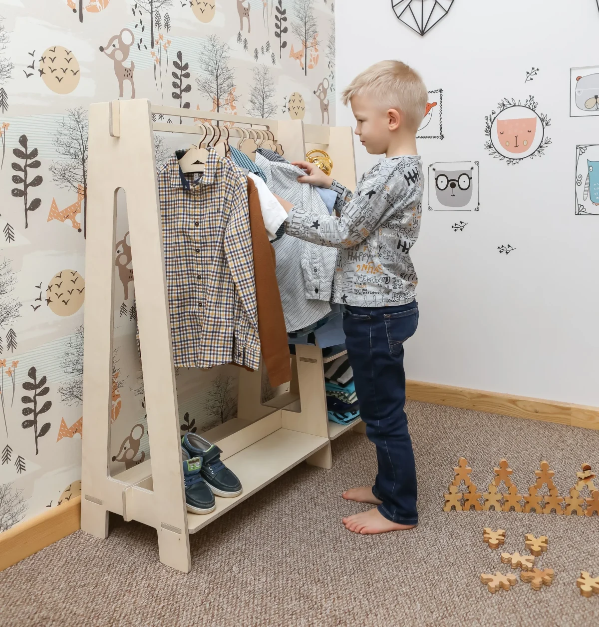 Clothing Rack with Side Shelves, photo 9