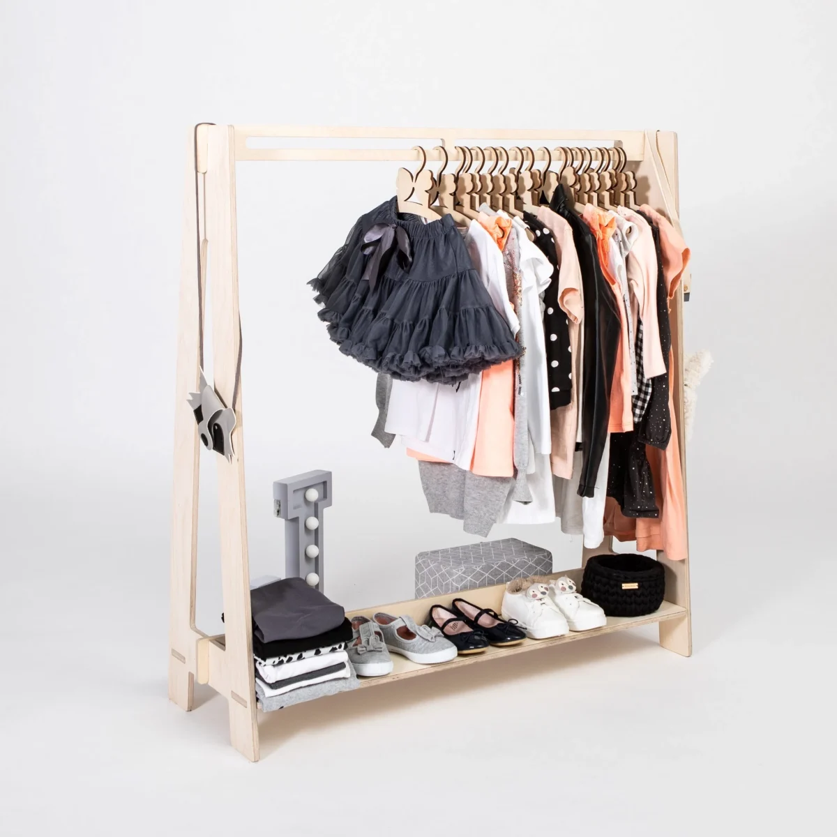 Toddler Clothing Rack for Hangers, Birch Plywood, photo 5
