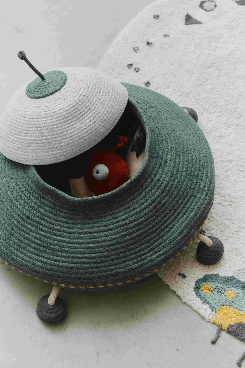 Lorena Canals Ufo — Handmade Basket with Mini Fabric Alien, photo 6