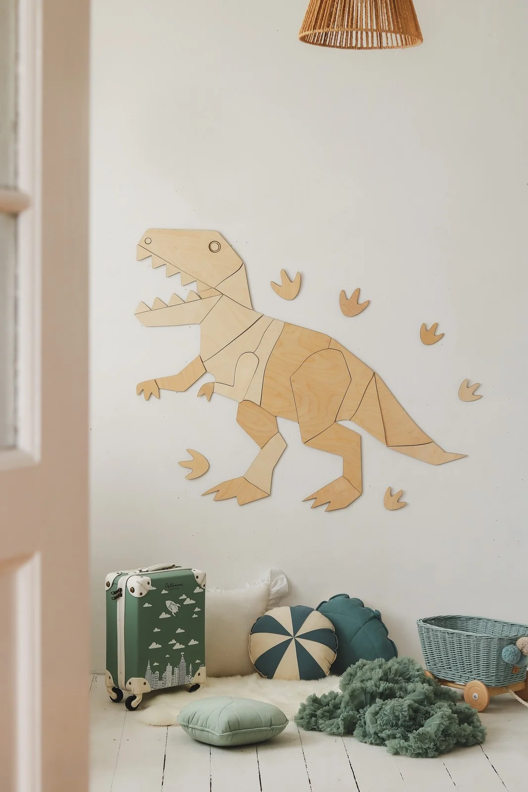 Dinosaur Wall Decor: Stegosaurus, T-Rex, Triceratops — T-Rex