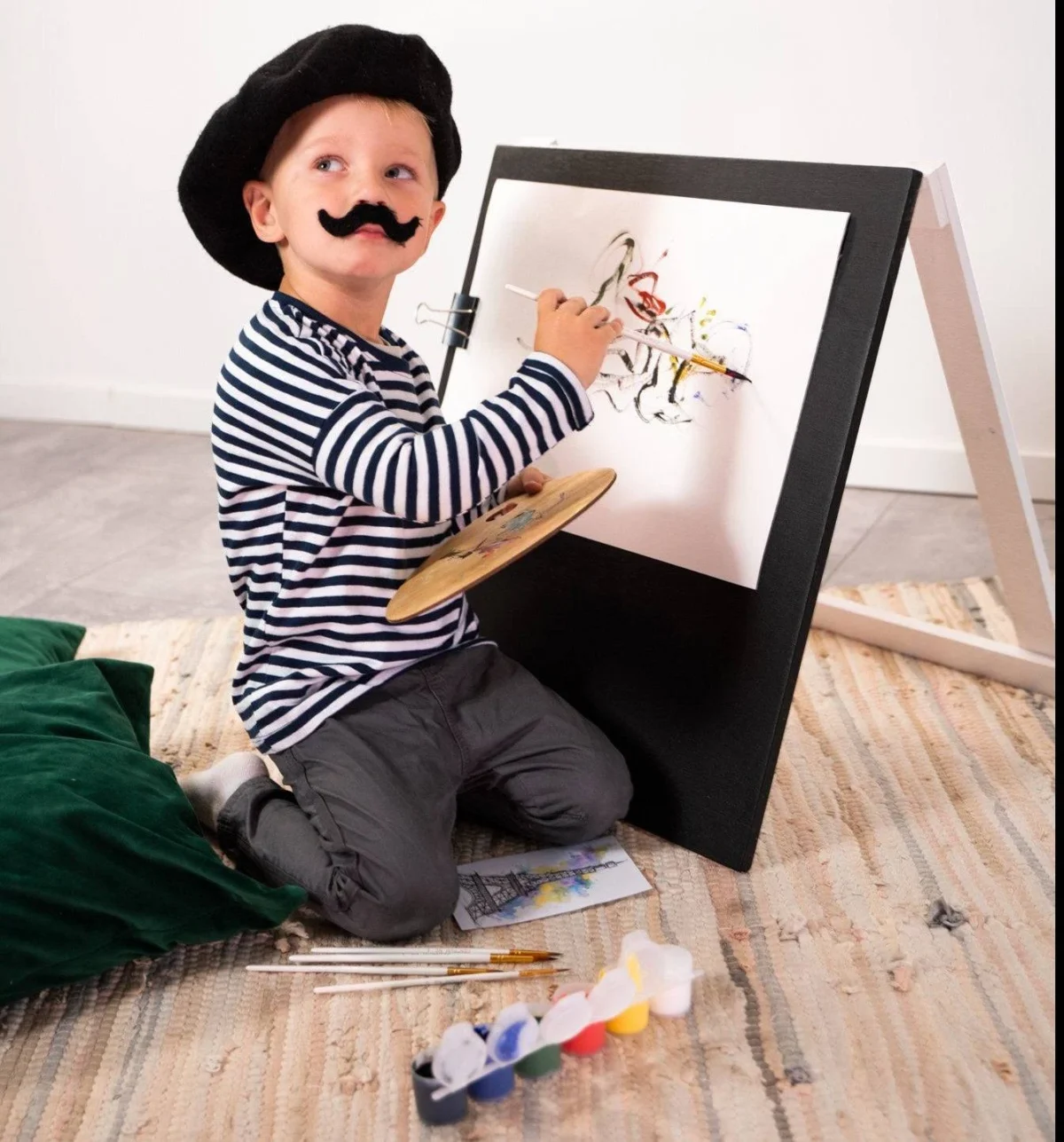 Wooden Chalkboard Easel for Kids, photo 5