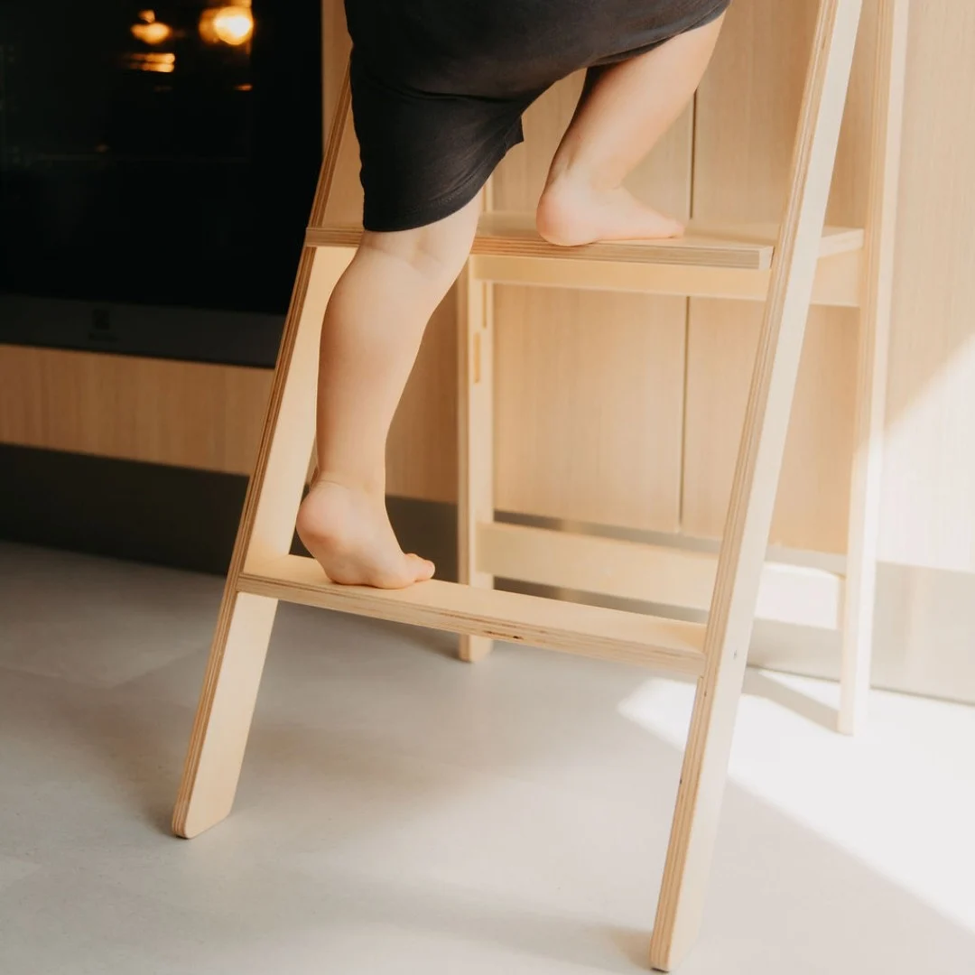 Foldable Kitchen Helper Tower with Removable Rail, photo 10