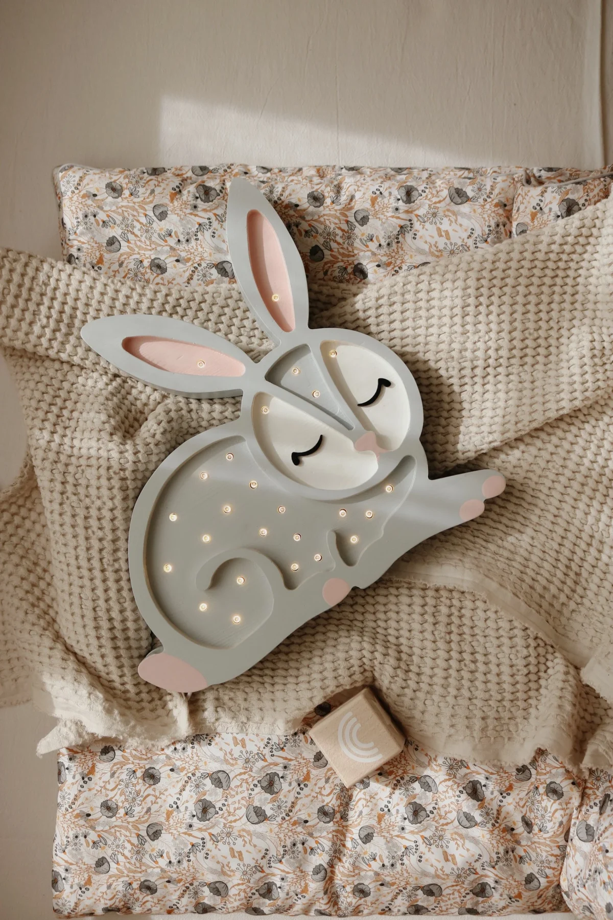 Little Lights Cat — Wooden Night Light, photo 4