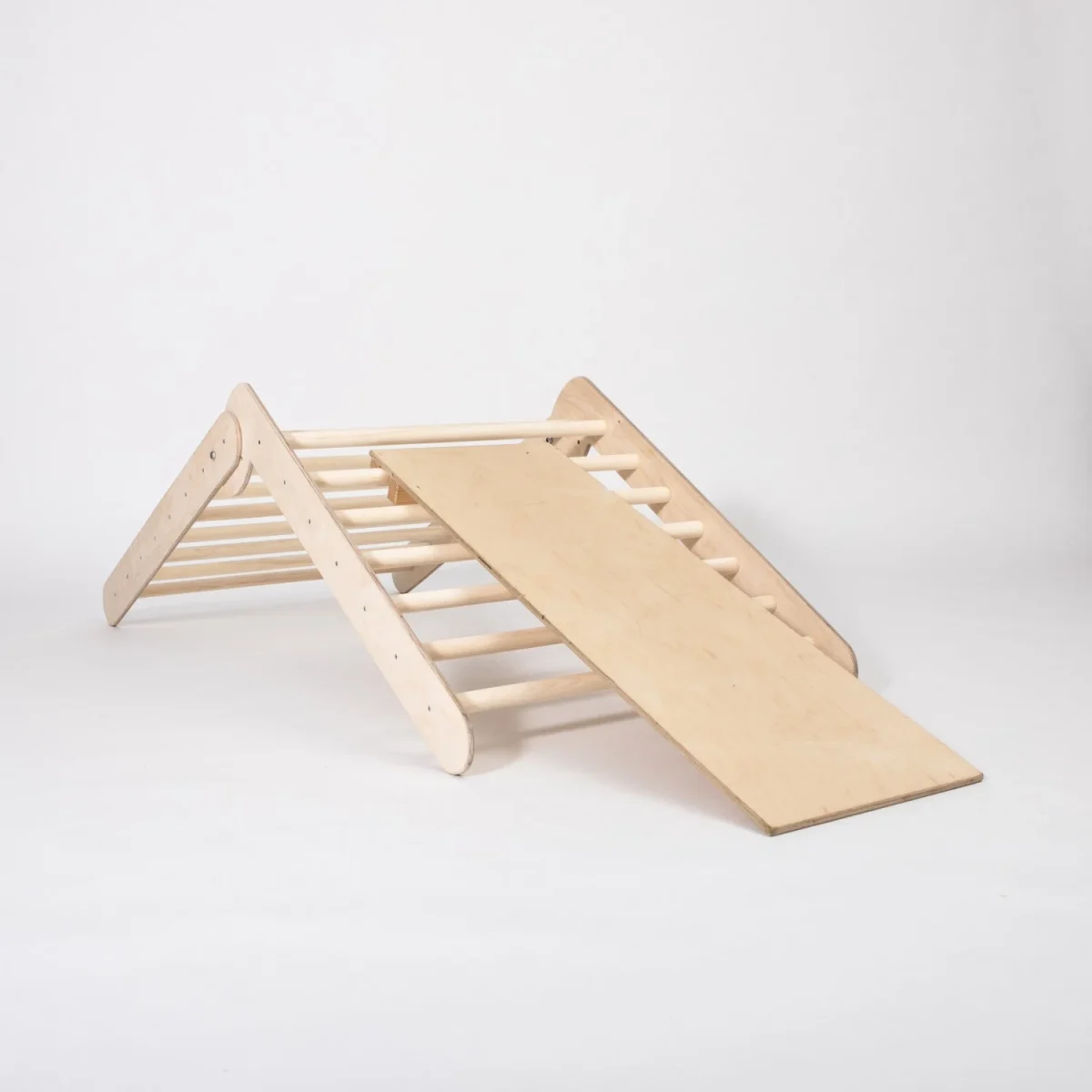 Climbing Triangle with Ramp, 8 Rungs per Side, photo 2