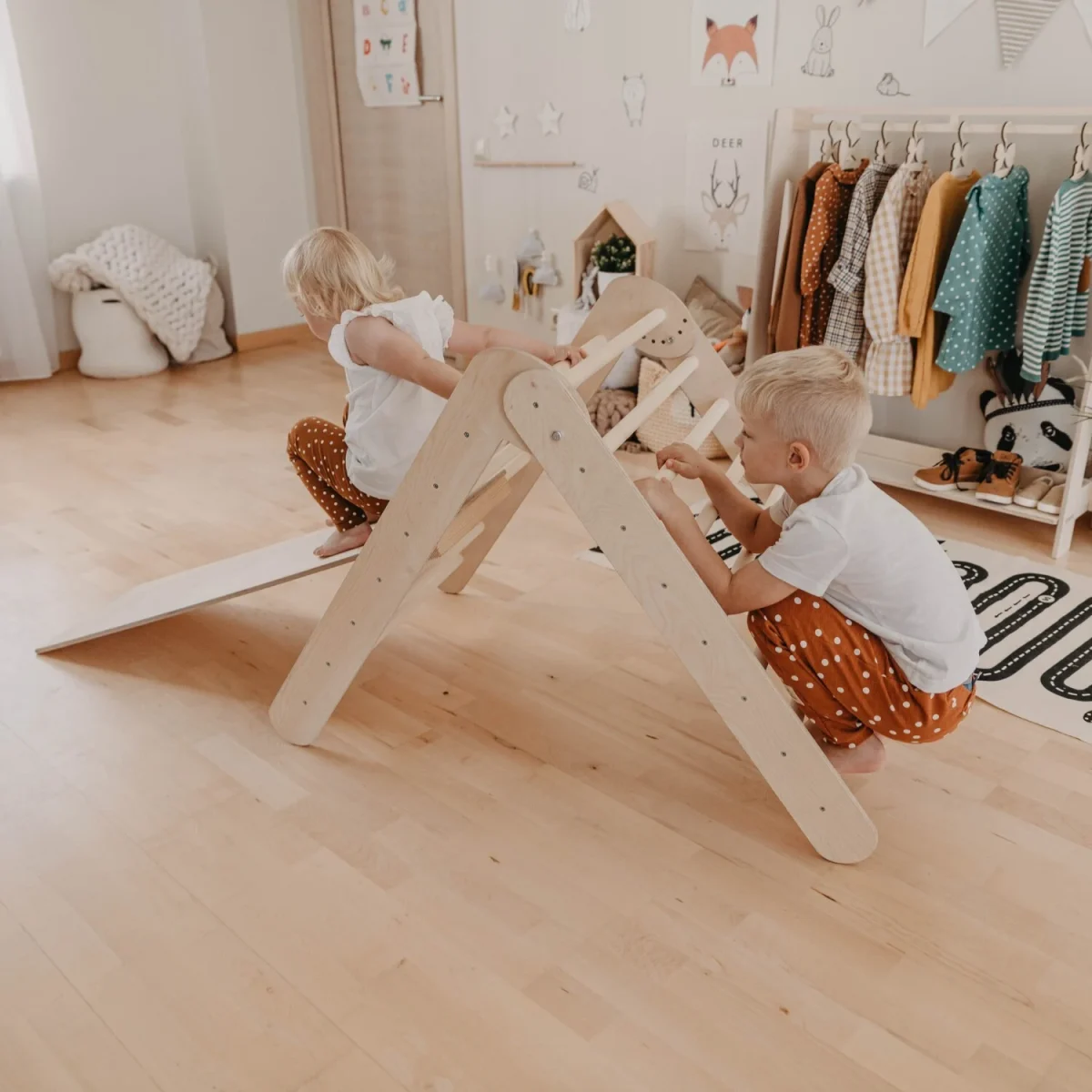 Climbing Triangle with Ramp, 8 Rungs per Side, photo 4