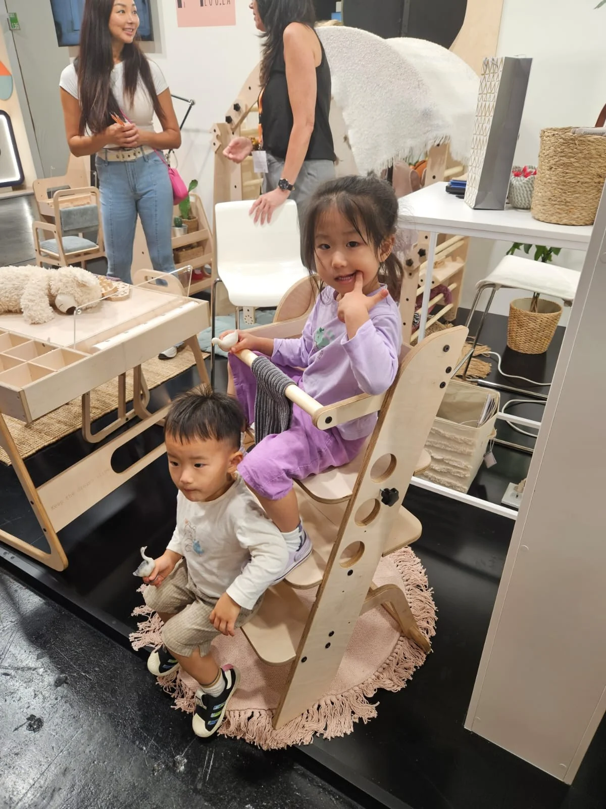 Luula Louis — High Chair That Becomes a Learning Tower, photo 6