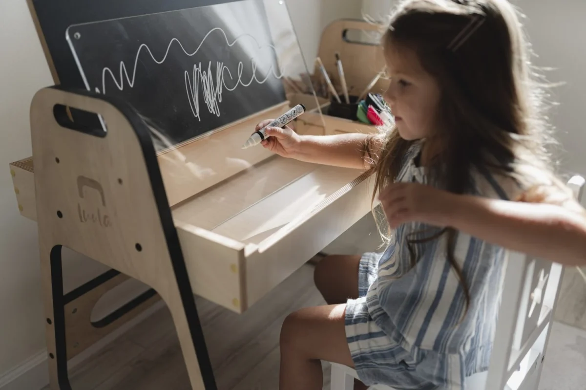 Luula Julle — Multisensory Art Table/Desk, photo 9