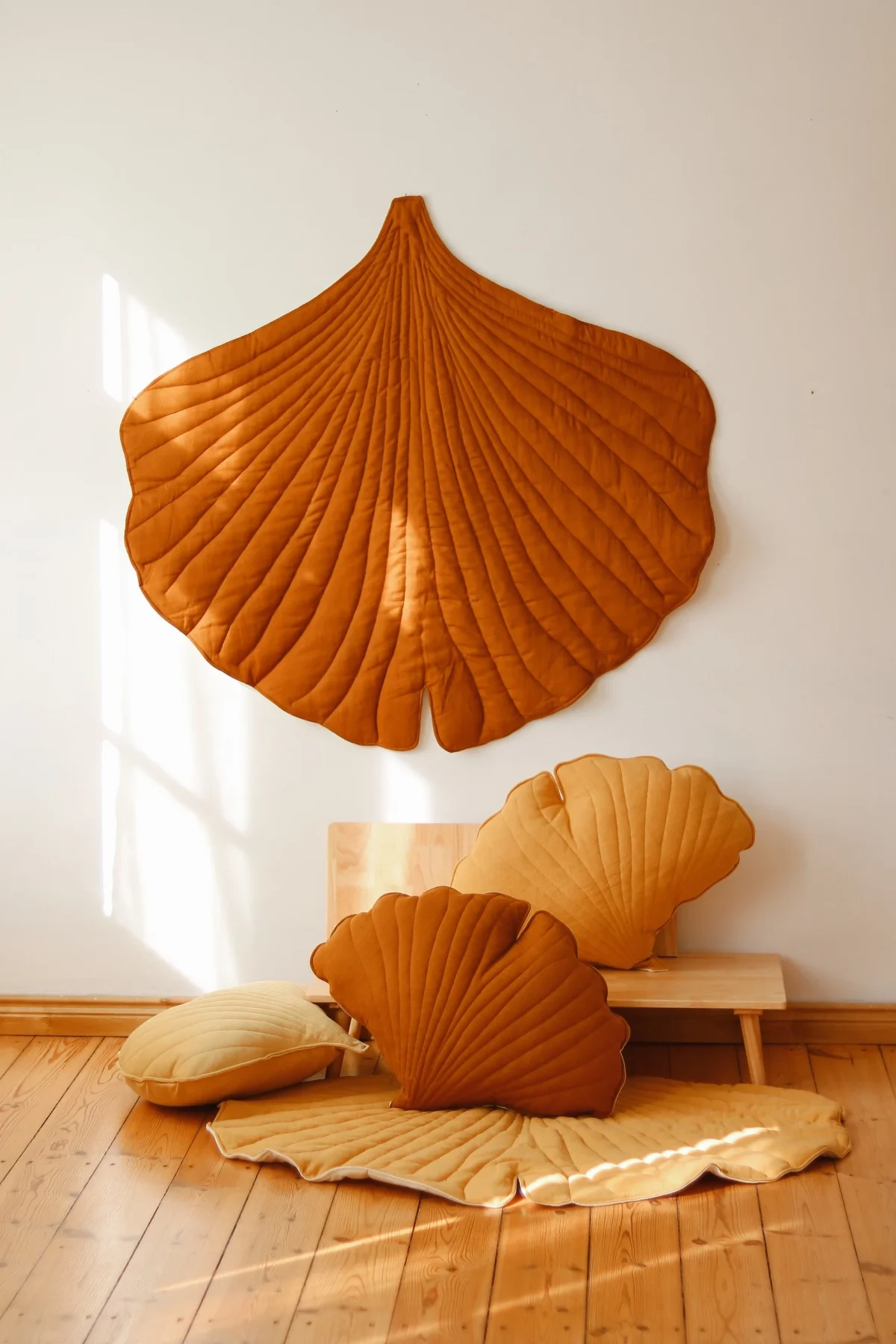 Ginkgo Leaf Playmat in Cotton and Linen, 110 × 120 cm, photo 4