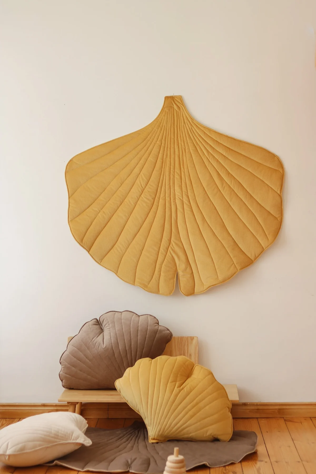 Double-Sided Ginkgo Leaf Playmat, Cotton and Velvet, photo 4