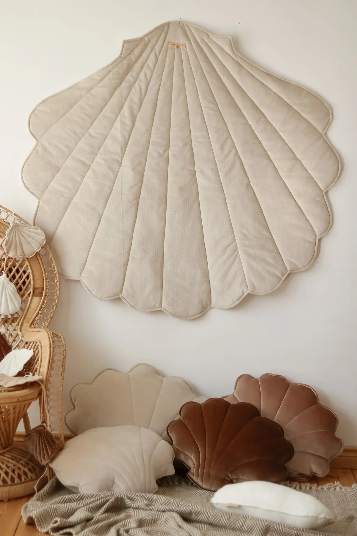 Organic Cotton and Velvet Shell Playmat, photo 13