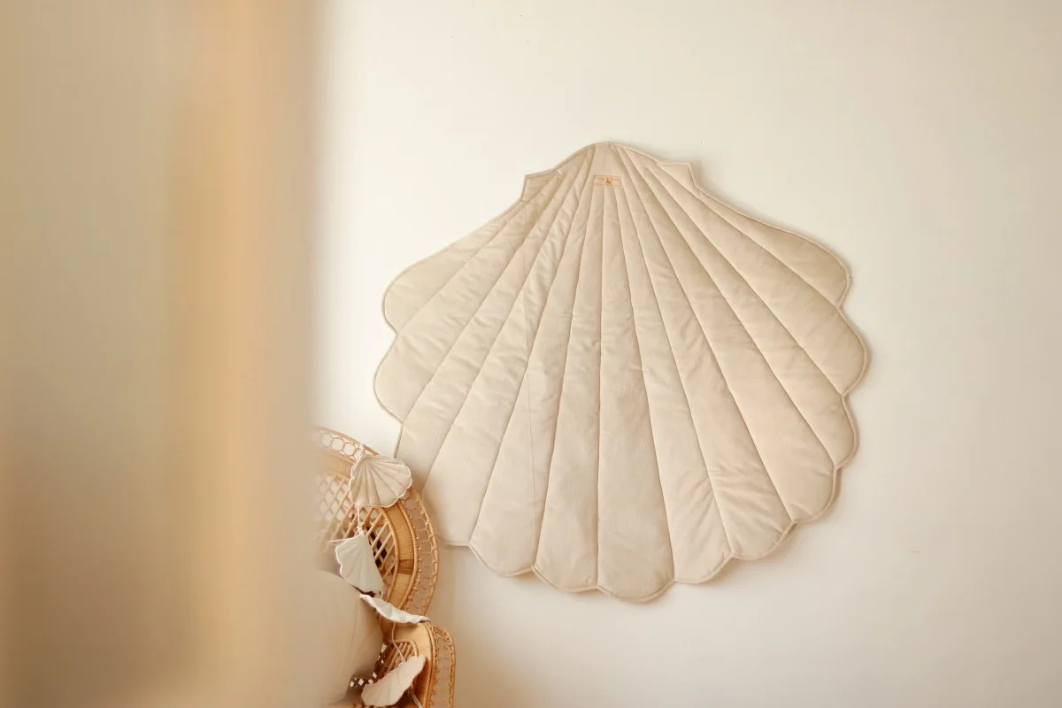 Organic Cotton and Velvet Shell Playmat — Beige