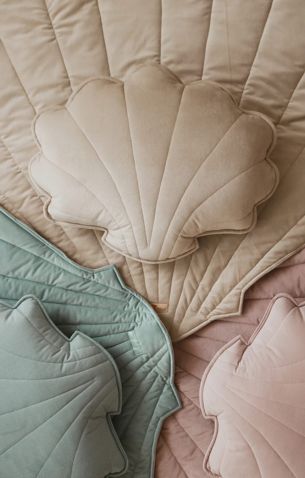 Organic Cotton and Velvet Shell Playmat, photo 11
