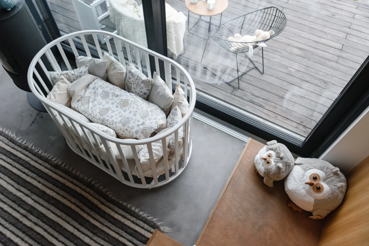 KOTTO OLIN — Round Beech Crib with Transforming Mattress, photo 7