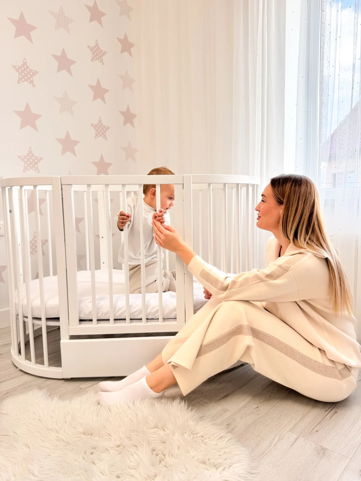KOTTO OLIN — Round Beech Crib with Transforming Mattress, photo 6