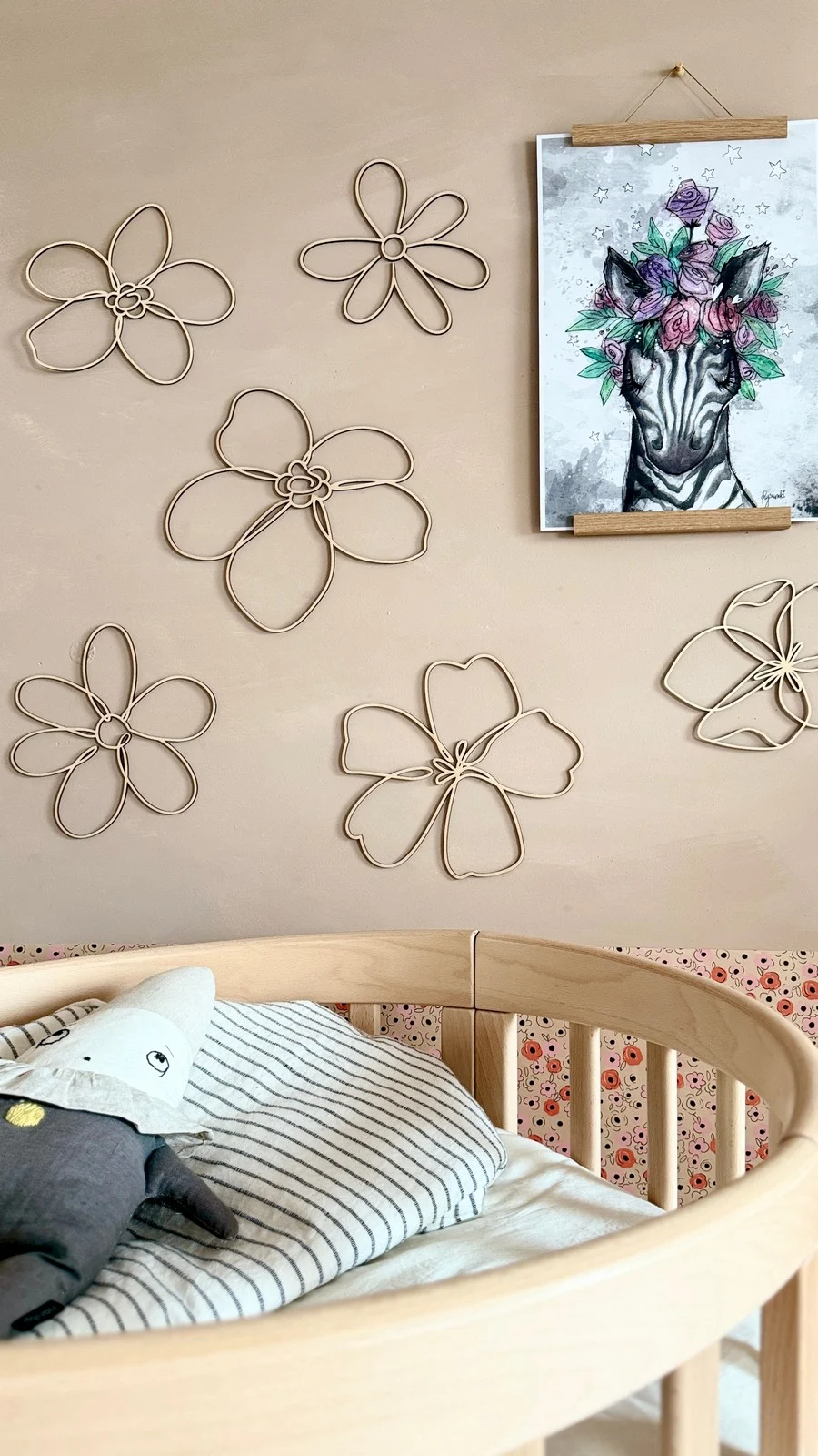 Set of 6 Wooden Flowers Wall Decoration, photo 3