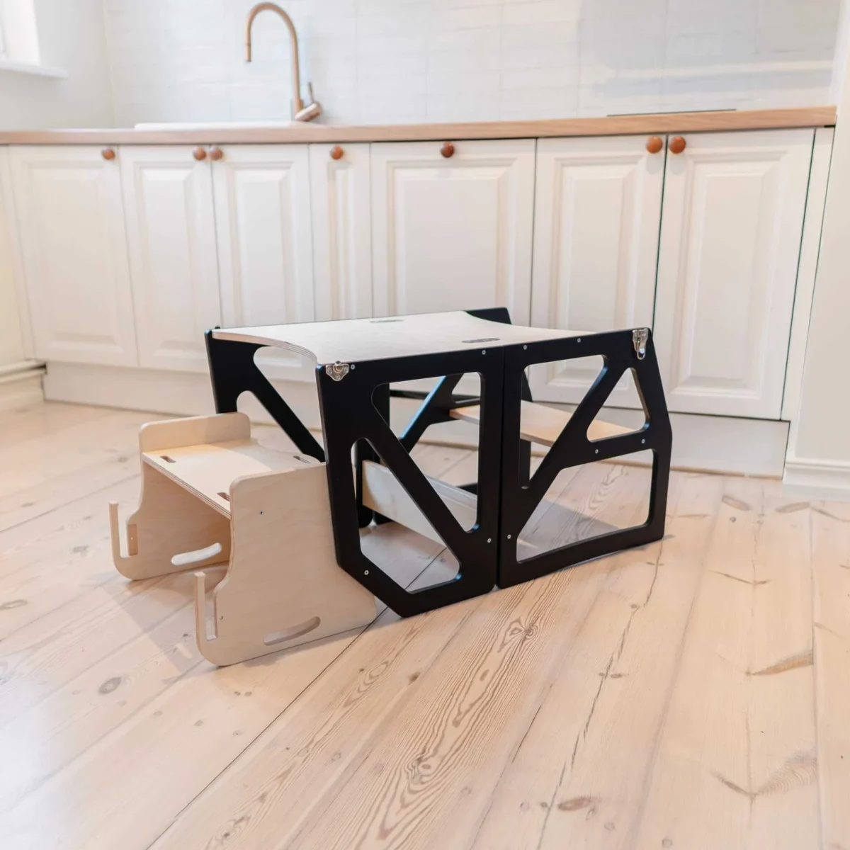 leg&go Modustep — Kitchen Tower with High Chair and Feeding Tray, photo 13