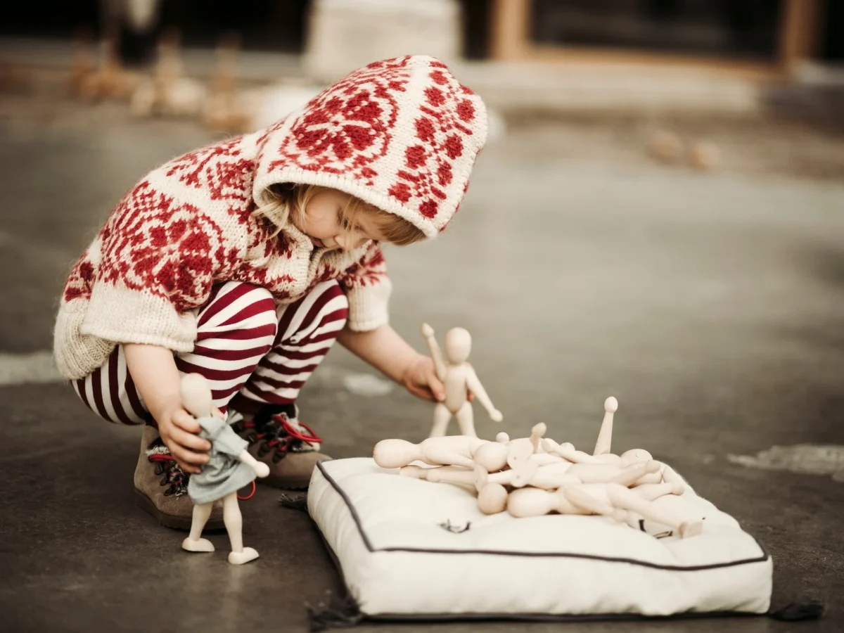 Wooden Beech Doll with Pants, photo 12