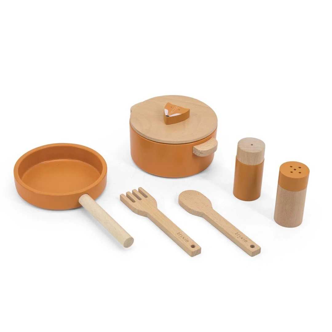 Wooden Kitchen Set