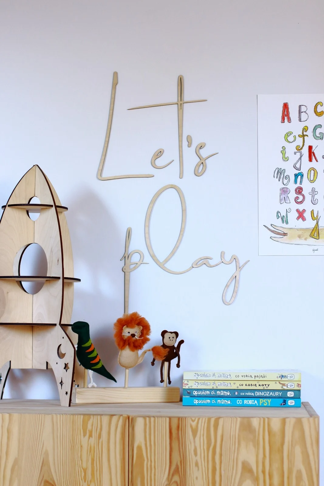 Wooden Wall Sign for Kids’ Rooms, 10 Phrases