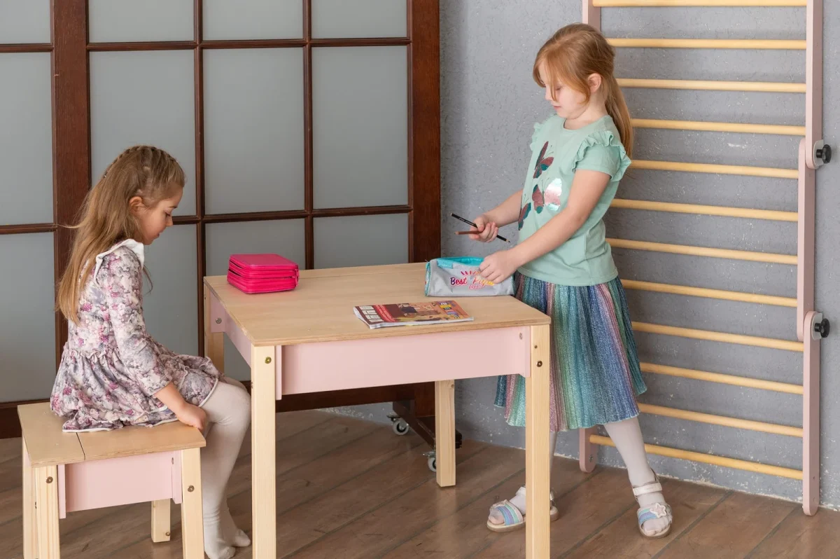 Kids’ Table and Chair Set with Hidden Storage, photo 2