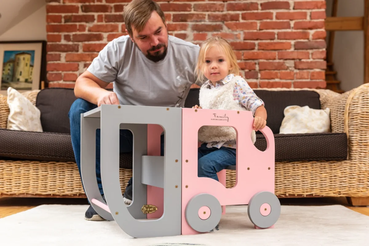 Car-Shaped Kitchen Helper Tower and Learning Table, photo 14