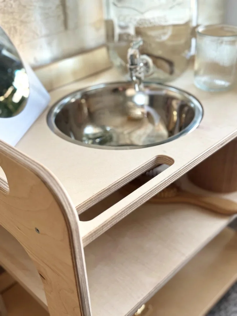 Small Montessori Wash Station with Lid, photo 6