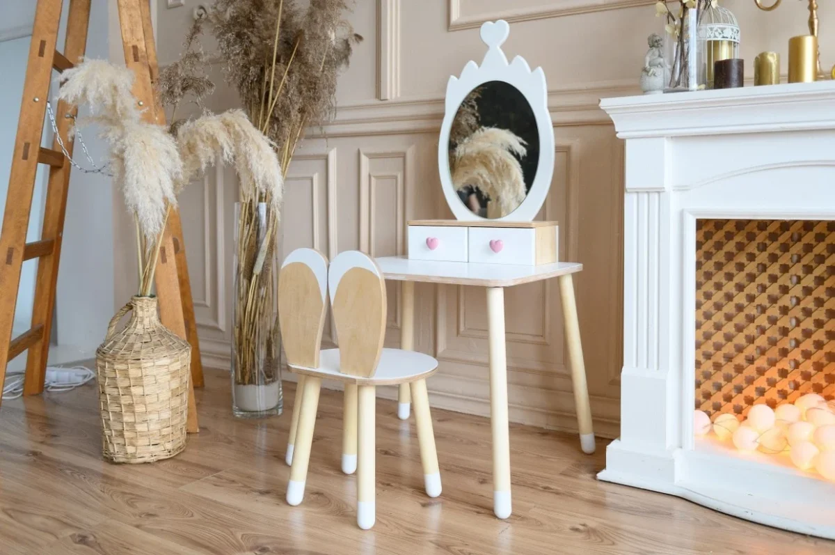 Kids’ Dressing Table and Chair with Crown Mirror