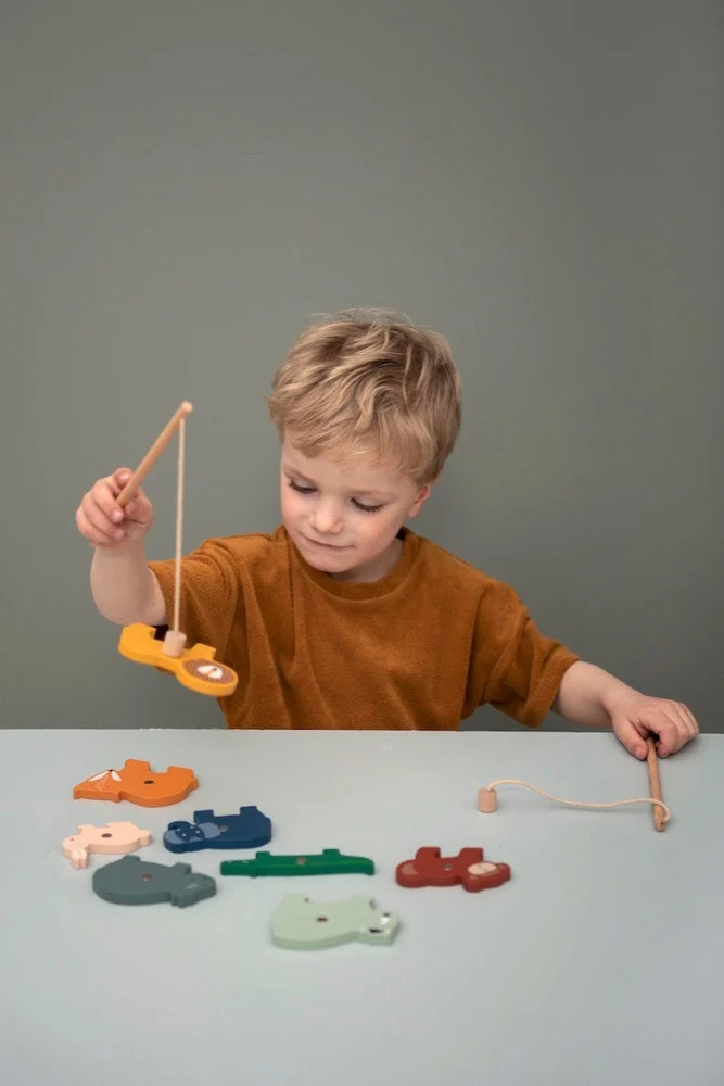 Wooden Magnetic Fishing Game with 8 Animals, photo 2